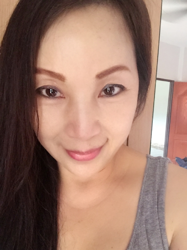ying的第一张照片--南昌相亲服务中心