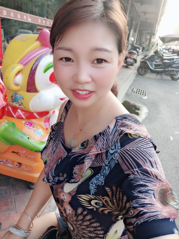 云儿的第一张照片--南昌相亲服务中心