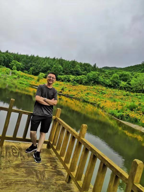 正能量的第三张照片--南昌相亲服务中心