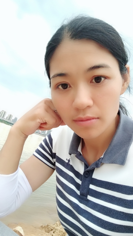 梅子的第一张照片--南昌相亲服务中心