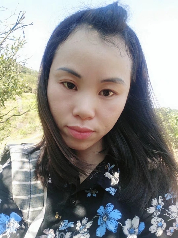 英英的第一张照片--南昌相亲服务中心