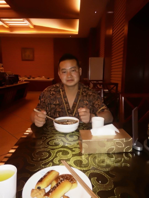 会飞的鱼的第一张照片--南昌相亲服务中心