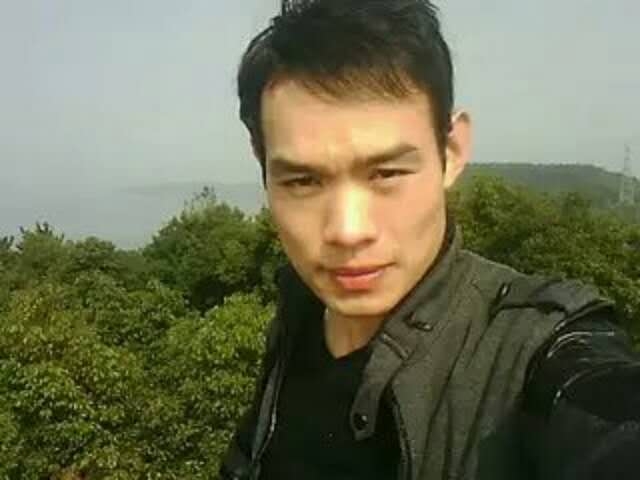明镜的第一张照片--南昌相亲服务中心