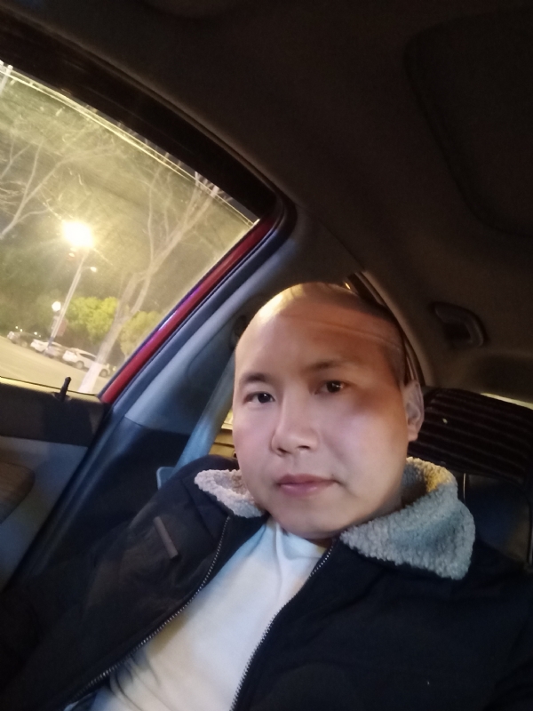 平平淡淡的第二张照片--南昌相亲服务中心