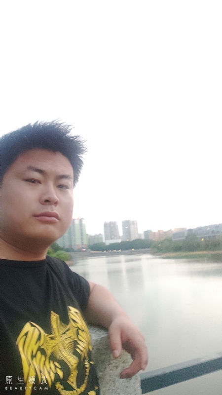 小海的第二张照片--南昌相亲服务中心