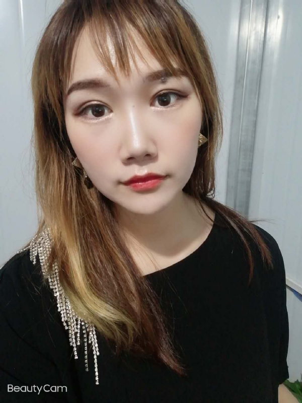 艾薇的第四张照片--南昌相亲服务中心