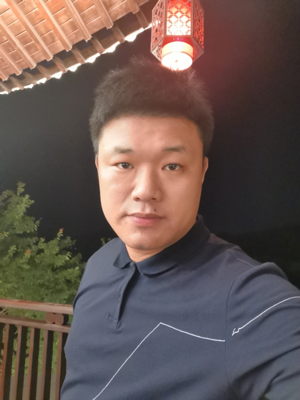 耿直boy的第一张照片--南昌相亲服务中心