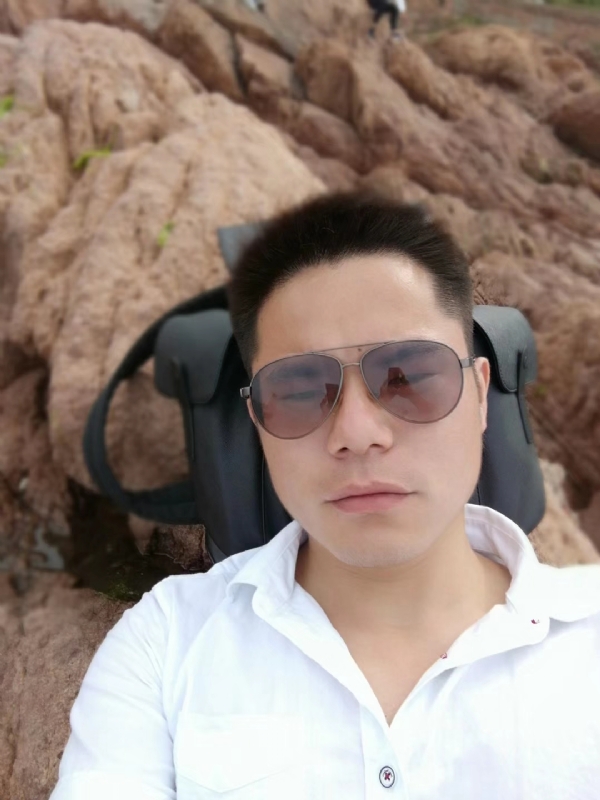 易听的第二张照片--南昌相亲服务中心