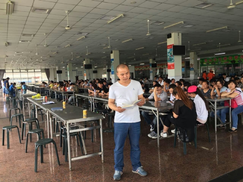人在旅途的第二张照片--南昌相亲服务中心