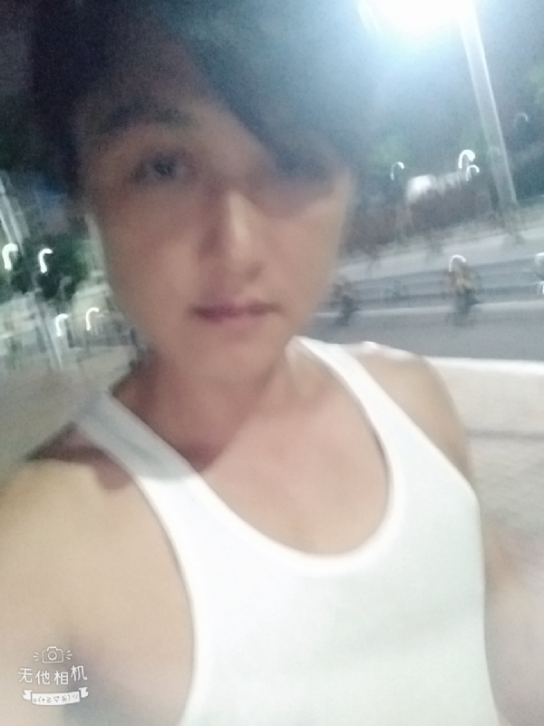 弟弟的第一张照片--南昌相亲服务中心