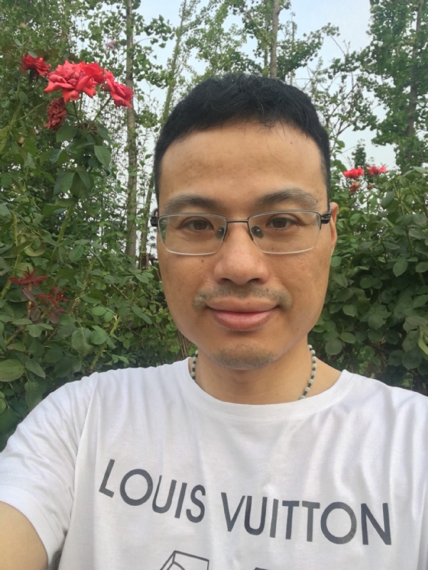 牛仔哥的第二张照片--南昌相亲服务中心