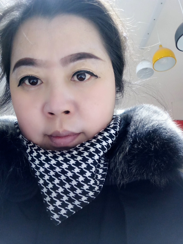 余猪猪的第一张照片--南昌相亲服务中心