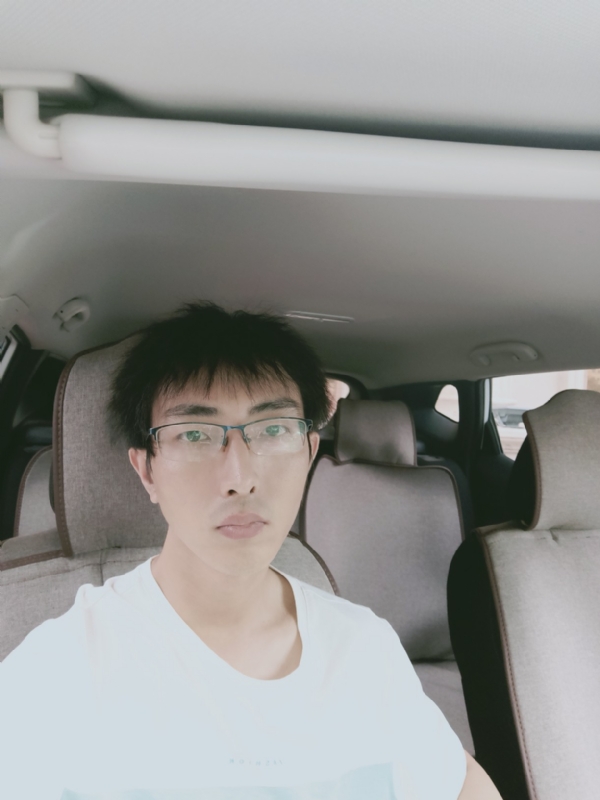 阳光大男孩的第一张照片--南昌相亲服务中心