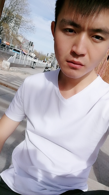 未来可期的我的第一张照片--南昌相亲服务中心