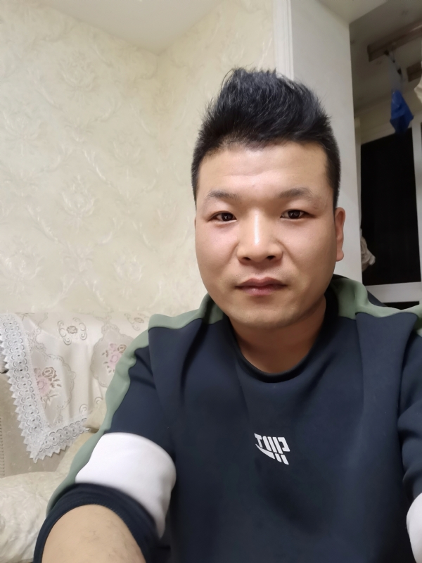 小猪猪的第一张照片--南昌相亲服务中心