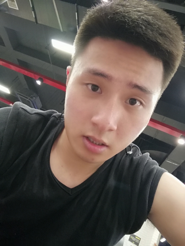 江南的雨的第一张照片--南昌相亲服务中心