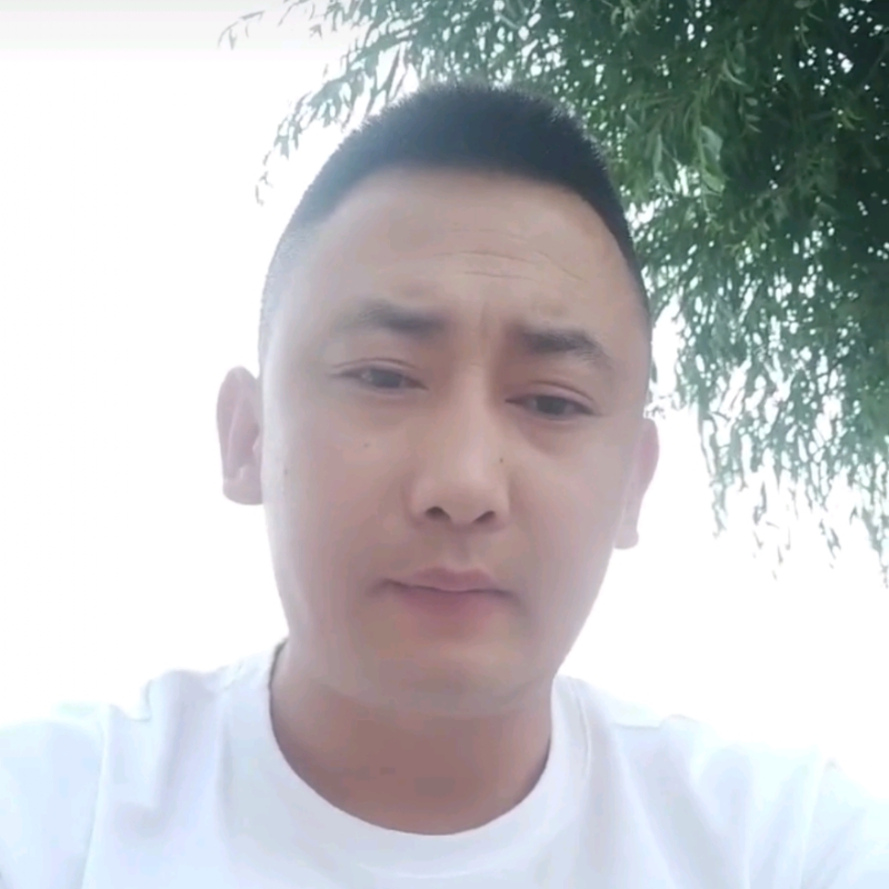 潇洒的第一张照片--南昌相亲服务中心