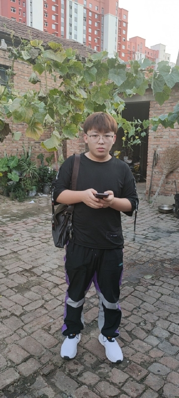 辛禹的第二张照片--南昌相亲服务中心