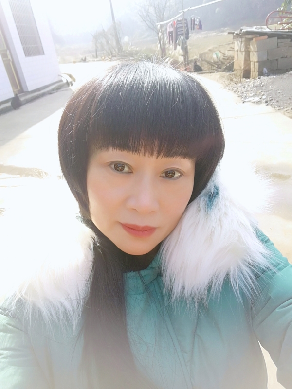 金鱼儿的第一张照片--南昌相亲服务中心