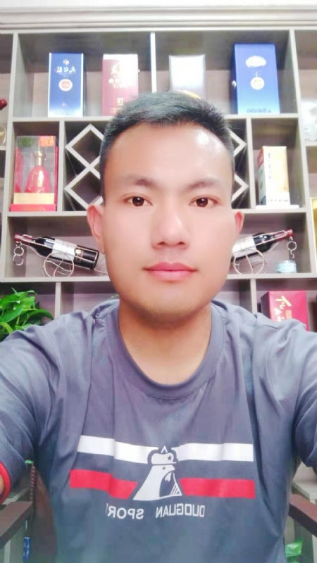 钱乾的第一张照片--南昌相亲服务中心
