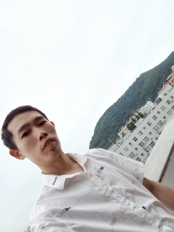 会飞的鱼的第一张照片--南昌相亲服务中心