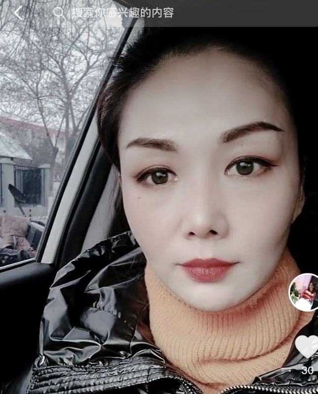 蔷薇的第一张照片--南昌相亲服务中心