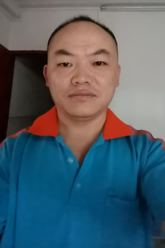 与子携老的第八张照片--南昌相亲服务中心