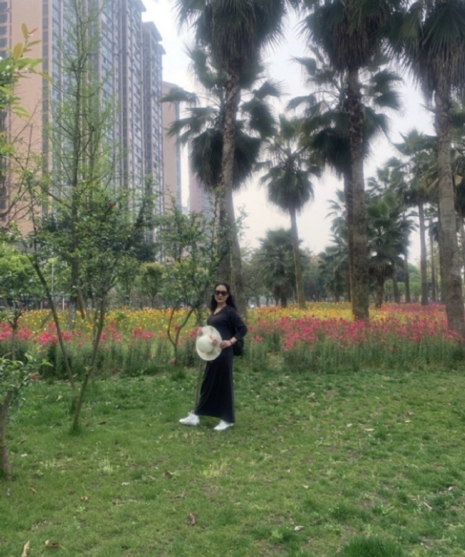 粉墨登场的第一张照片--南昌相亲服务中心