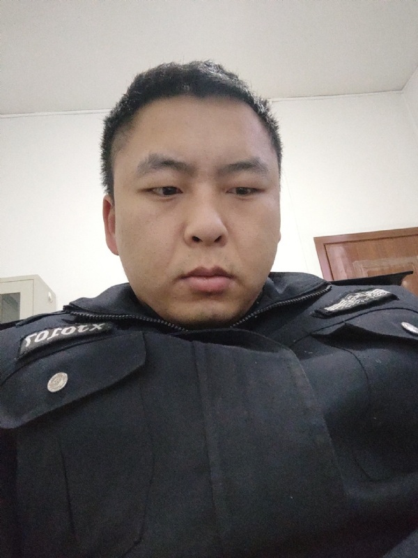 好纠结的第二张照片--南昌相亲服务中心