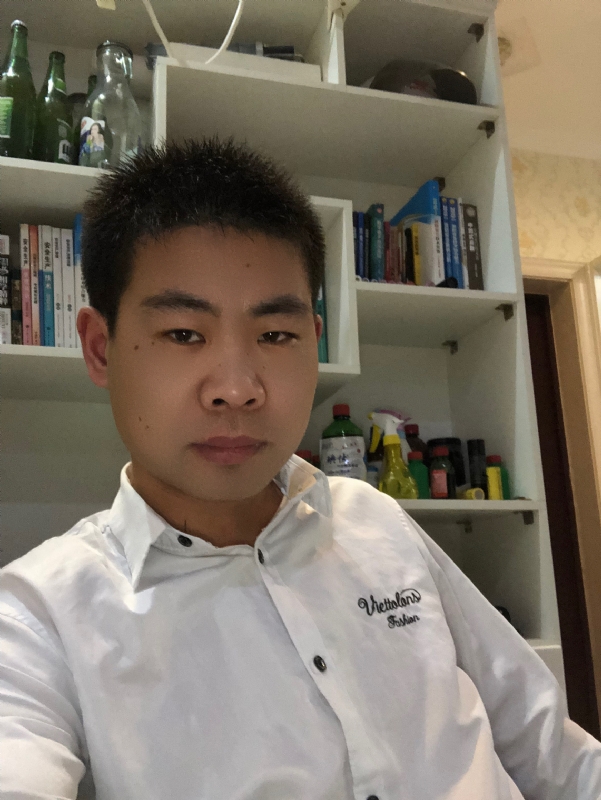 取经年的第二张照片--南昌相亲服务中心