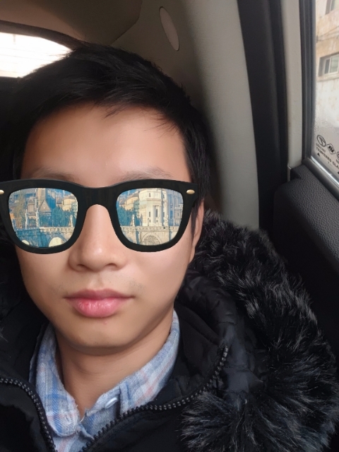 请问揉揉头的第一张照片--南昌相亲服务中心