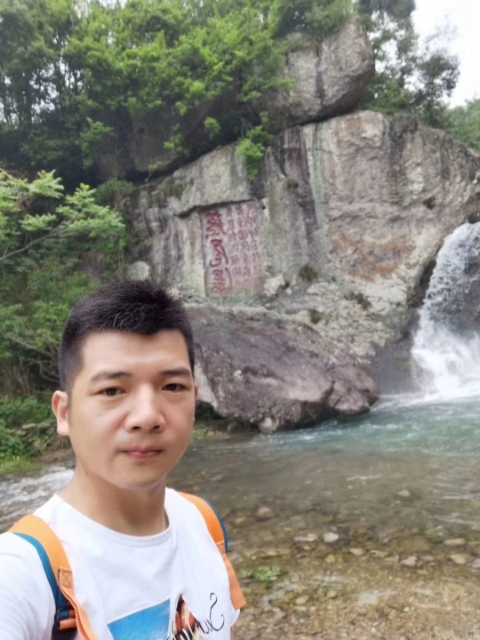 愿得一人心的第一张照片--南昌相亲服务中心