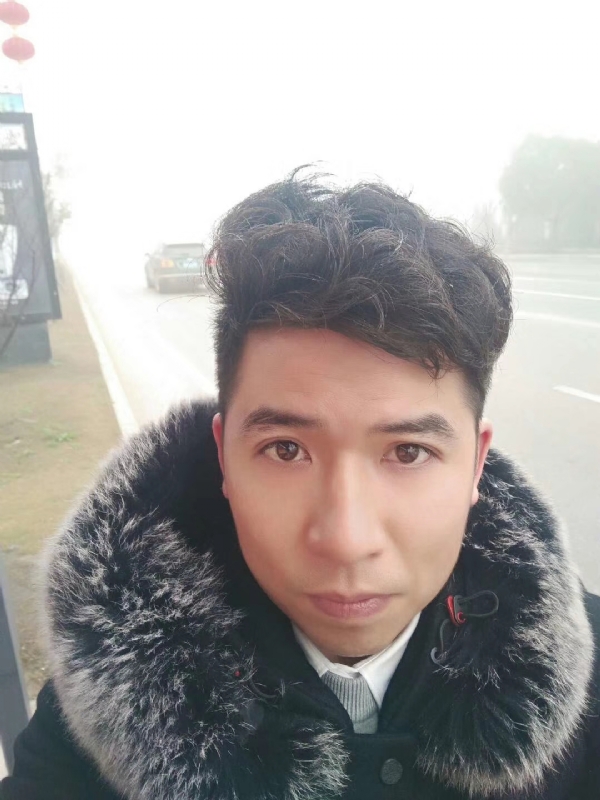 开心快乐每一天的第一张照片--南昌相亲服务中心