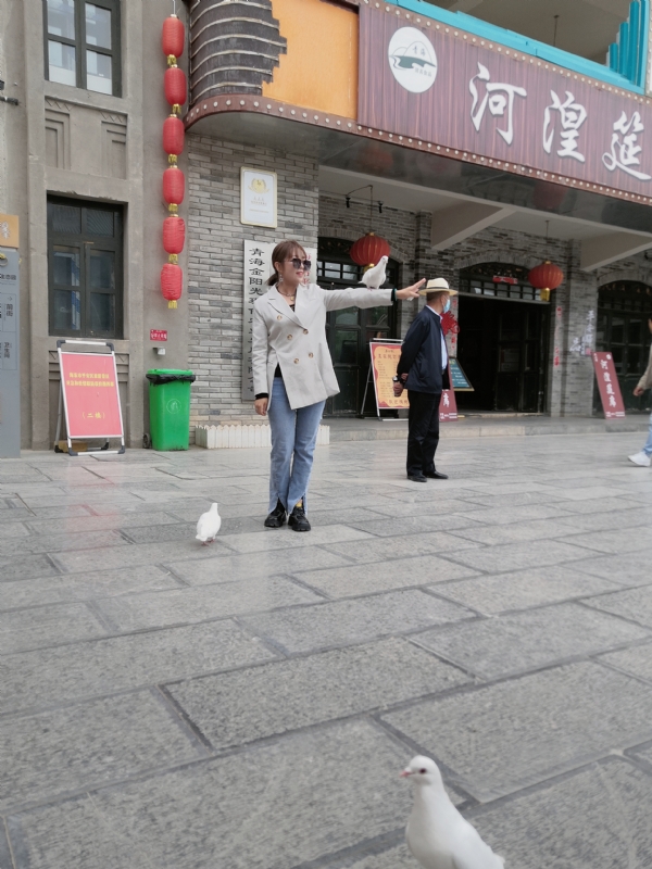 艳艳的第一张照片--南昌相亲服务中心