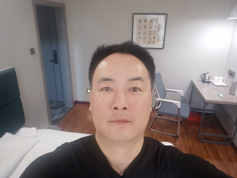 莫待花落空折枝的第一张照片--南昌相亲服务中心