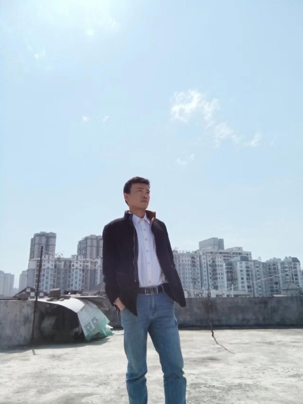 蓝色心情的第一张照片--南昌相亲服务中心