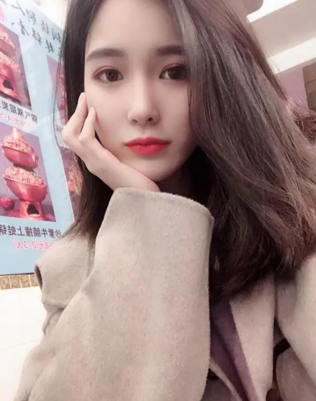 谢玲的第一张照片--南昌相亲服务中心