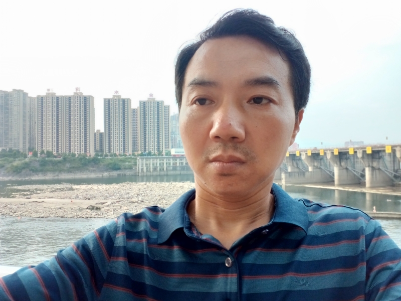 yangguang的第一张照片--南昌相亲服务中心