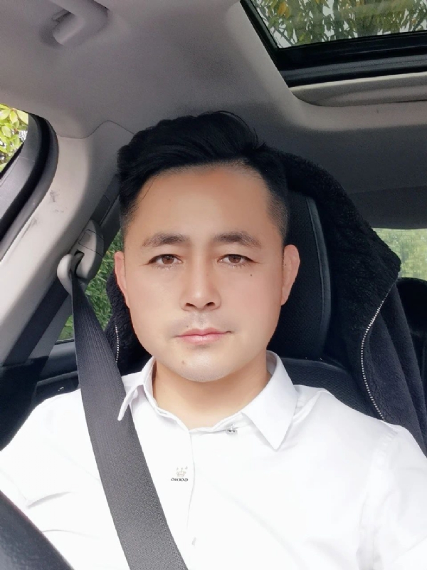 阿华大人的第二张照片--南昌相亲服务中心