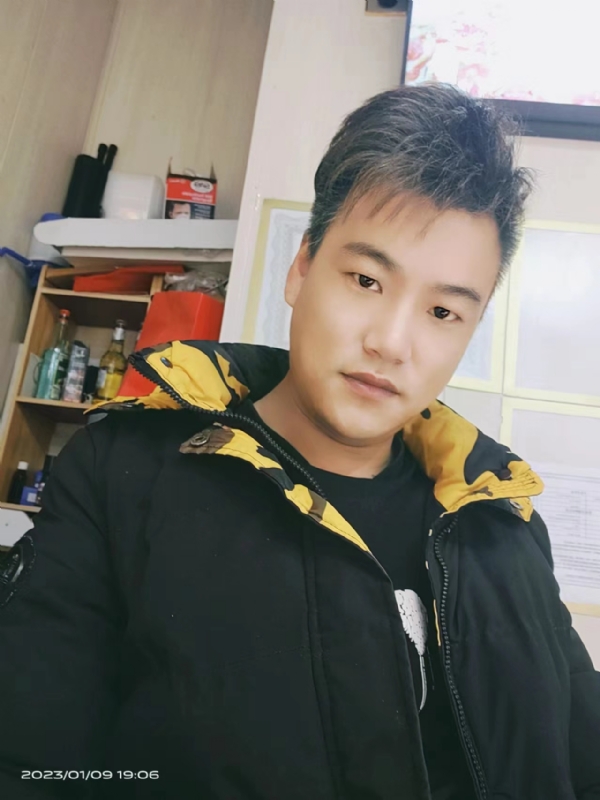 孤酒枕愁眼眠的第一张照片--南昌相亲服务中心