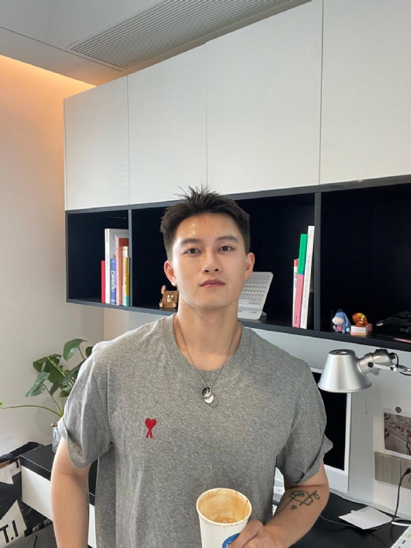 月光之下的第二张照片--南昌相亲服务中心