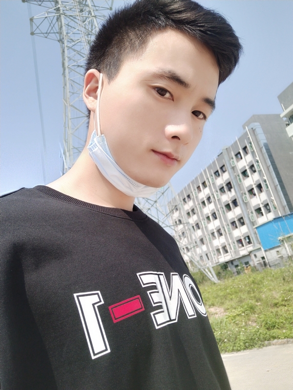 何凡的第一张照片--南昌相亲服务中心