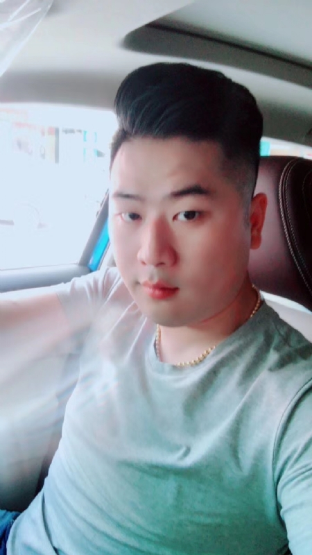 爱吃冰西瓜的猪的第一张照片--南昌相亲服务中心