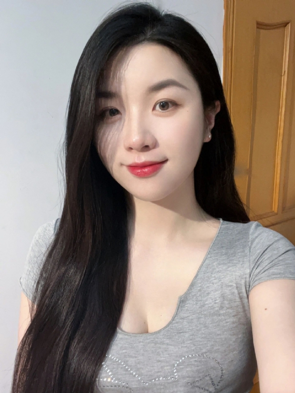 乔乔在寻爱的第二张照片--南昌相亲服务中心