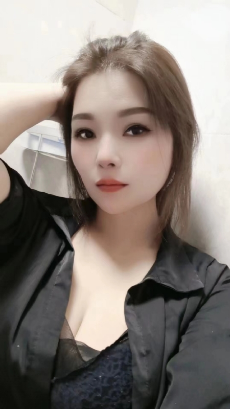 爱笑的女孩的第一张照片--南昌相亲服务中心