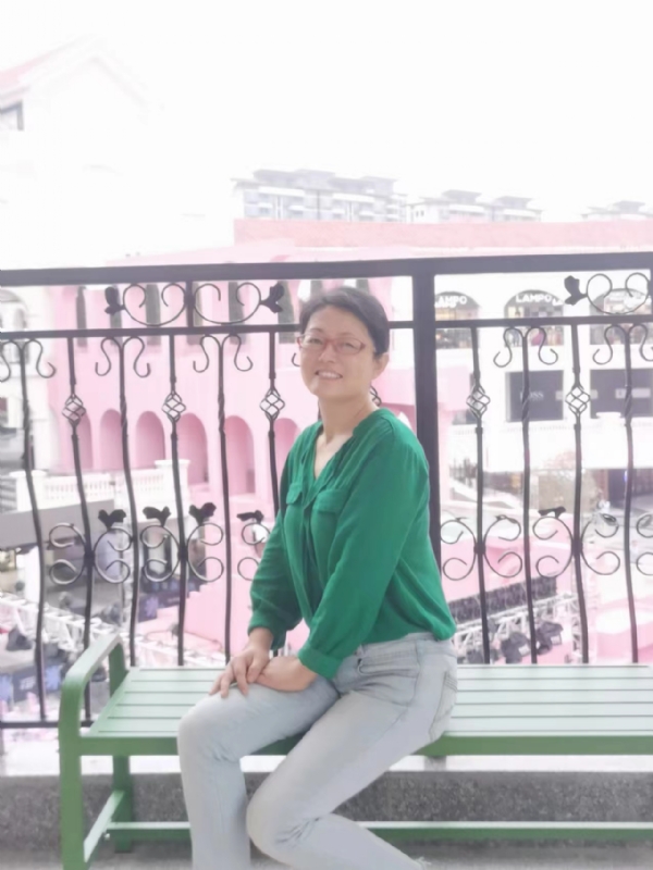 丽华的第四张照片--南昌相亲服务中心