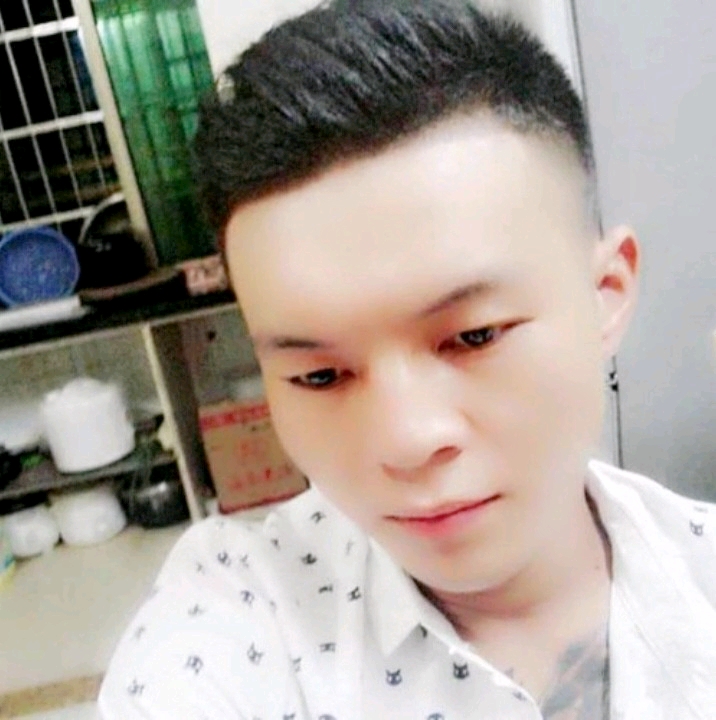 子龙的第一张照片--南昌相亲服务中心