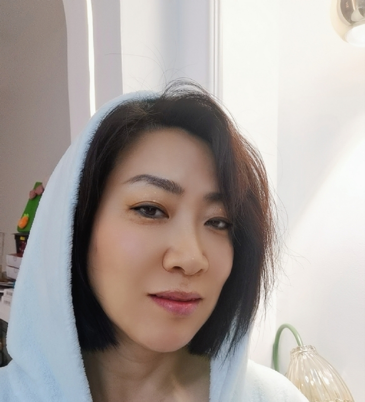火玫瑰的第一张照片--南昌相亲服务中心