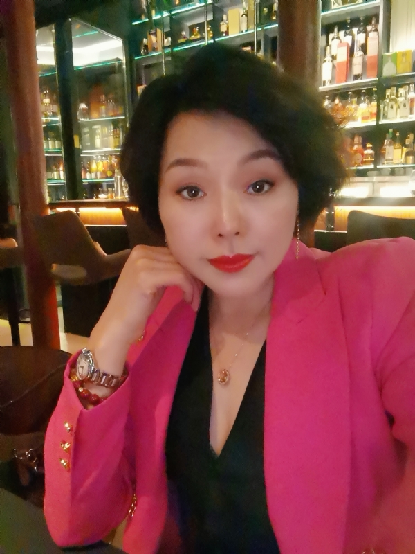 feng的第一张照片--南昌相亲服务中心