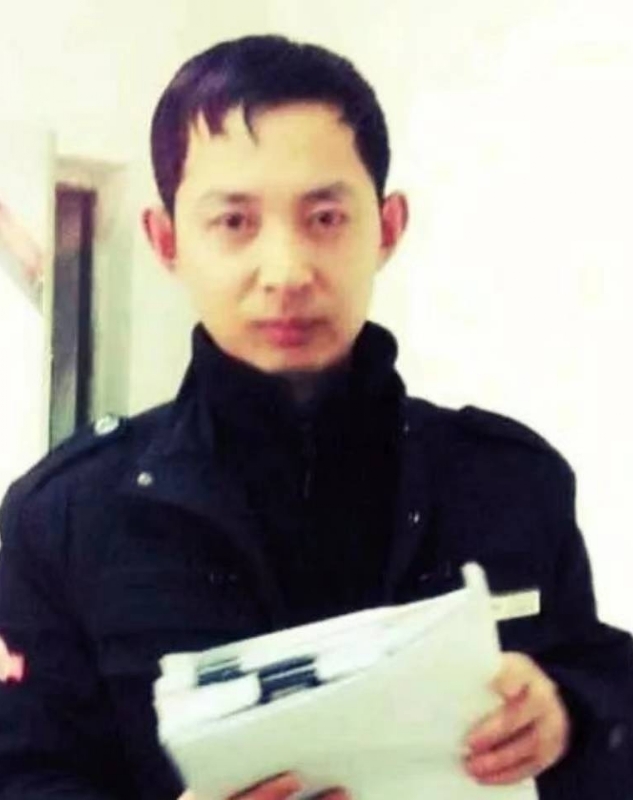 风雨中有你的第一张照片--南昌相亲服务中心